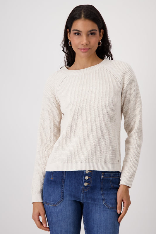 Hannahs Of Erin-Erin Ontario-Monari summer chenille knitted pullover-beige. in half-cardigan stitch with ribbed round neckline, long raglan sleeves, and ribbed cuffs. A light, airy knit in a relaxed fit, perfect for chic layering and transitional styling