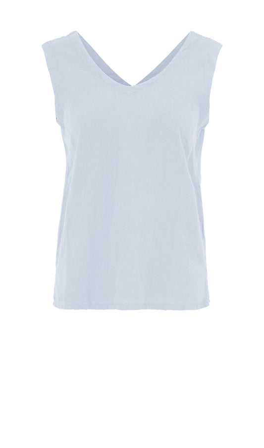 Hannahs Of Erin-Erin Ontario- Dolcezza-Reversible linen tank top-25230,bra friendly, 
Button details down front or back
Lightweight, breathable woven fabric
Relaxed fit for effortless style
Versatile design for multiple looks
Perfect for summer and layering
Chic and comfortable warm-weather essential Available in 3 colours, Sky, Indigo, White