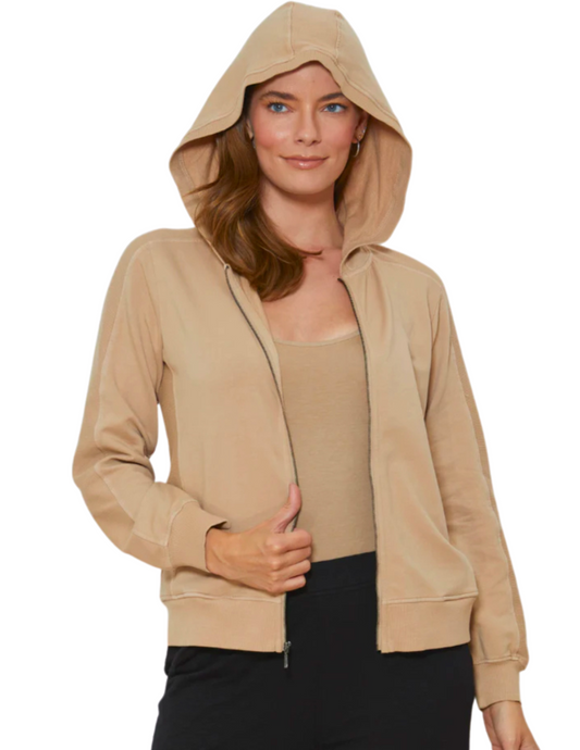 Hannahs Of Erin- Erin Ontario-Mod O Doc-Long-Sleeved Zip-Up Hoodie colour Oat-41E-99246 lightweight French terry fabric, featuring a functional zip-up front, long sleeves, and an oversized hood. Crafted with a premium 96% cotton and 4% spandex blend for a soft, breathable, and flexible fit. Perfect for layering during workouts, casual outings, or relaxed weekends, this hoodie pairs effortlessly with joggers, leggings, or denim shorts for versatile styling