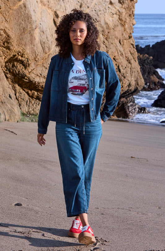 Hannahs of Erin-Erin Ontario-MONARI | CROP JEAN | 409496
The culotte-style trousers are versatile and comfortable with practical in-seam pockets.
Cotton with lyocell
Culotte
In-seam pockets
Tie ribbon
Back patch pockets
Cropped
⅞ length