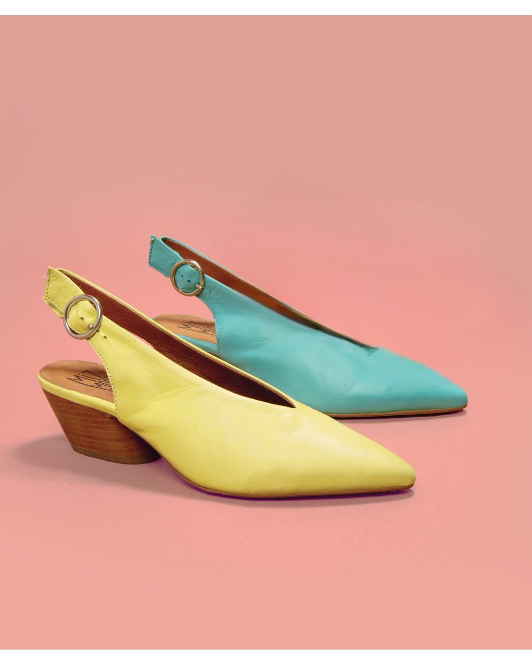 Hannahs Of Erin-Erin Ontario-Miz Mooz-[HEIDI] HEIDI SLING BACK SHOE

Heidi features a pointed toe along with a V-vamp to make this a pretty edgy number. A slingback with a buckle, and a wood grain heel, creates a beautiful elongating look for the leg.

• Heel height 2.00"
• Lining: leather
• Outsole: rubber
• Fabric: leather
• Care: wipe clean with soft cloth
• Made in Portugal