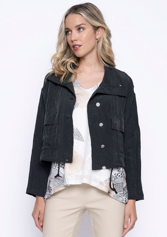 Hannahs Of Erin-Erin Ontario-Womans Clothing Boutique-Picadilly- Cropped silhouette Jacket-GM515 
Button-front closure for a classic, structured look
Patch pockets for added functionality and style
Long sleeves for a sleek, transitional piece
Slight shine to the fabric, offering a polished, dressy appearance
Can be styled casually or dressed up for a chic look