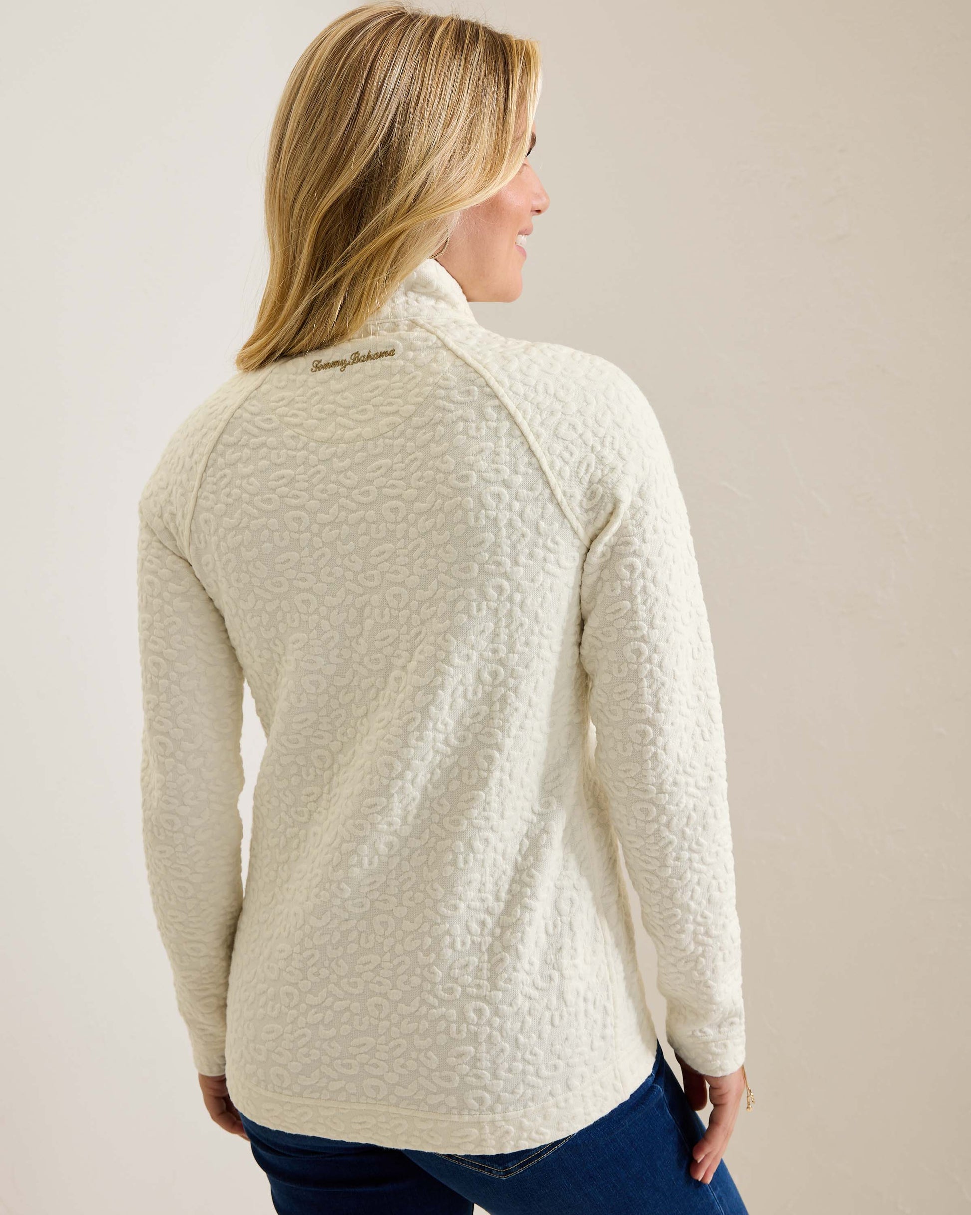 Hannahs Of Erin- Erin Ontario-Tommy Bahama -Aruba Sweatshirt- Style # SW222047  colour coconut
