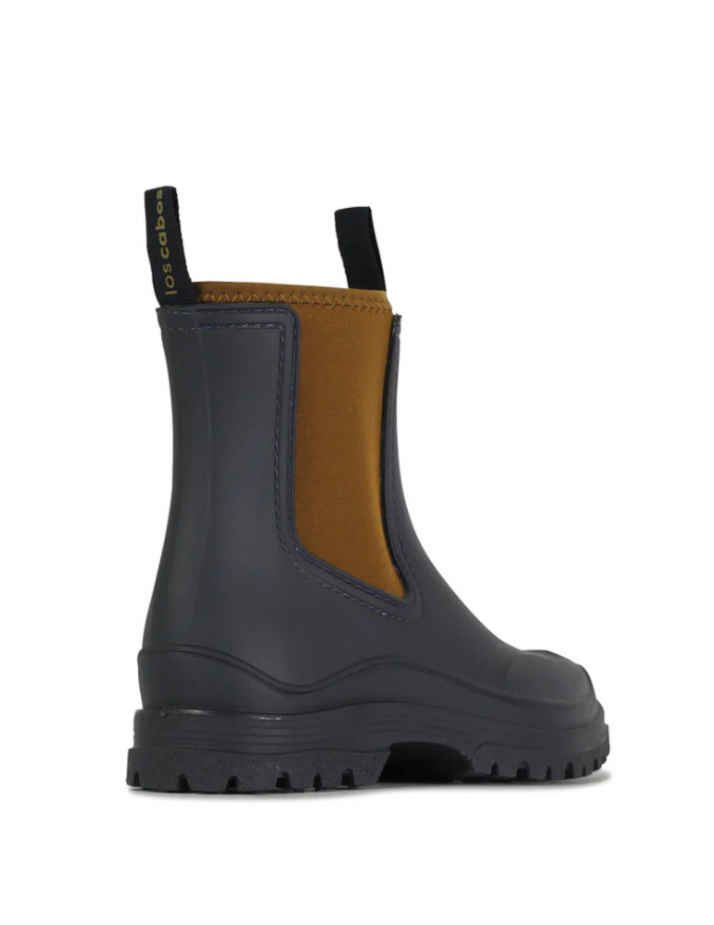 Hannahs Of Erin-Erin Ontario-Los Cabos-AMELIA RAINBOOT-indigo
AMELIA Rain Boot in vibrant colors, featuring a cozy neoprene lining and double pull-tabs for easy slip-on. Designed with a practical 30mm heel, blending style and comfort to keep you dry while enhancing your rainy day outfit.