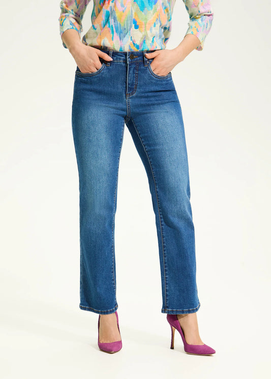 Hannahs Of Erin|Erin Ontario|FDJ | OLIVIA | BOOT ANKLE JEAN | 2325115

Classic meets contemporary in these boot ankle denim pants. With subtle fading on the thigh, a 5-pocket design, and zipper closure, they offer an effortlessly cool look.

Inseam: 28"
Rise: Mid-Rise
Fit: Olivia
Leg Shape: Bootcut
67% Cotton, 30% Polyester, 3% Viscose, 2% Elastane