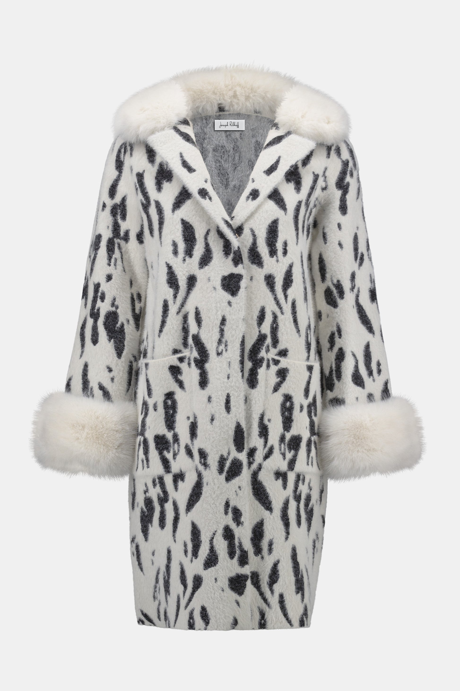 Joseph Ribkoff | Feather Yarn Animal Jacquard Coat with Faux Fur Trim| colour Winter White/Black
67% Nylon, 33% Polyester
Feather yarn sweater knit and faux fur
Animal print
Notched collar with faux fur trim
Long straight sleeves with faux fur cuffs
Unlined