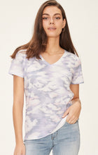 Load image into Gallery viewer, 1217129 French Dressing V NECK TOP
